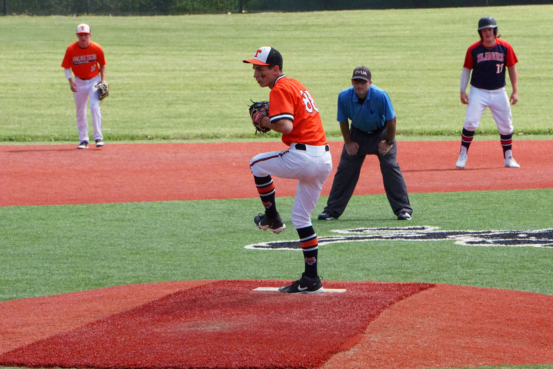 Why Do Some Hitters See Breaking Balls Better